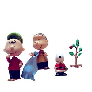 Peanuts Christmas Figurines